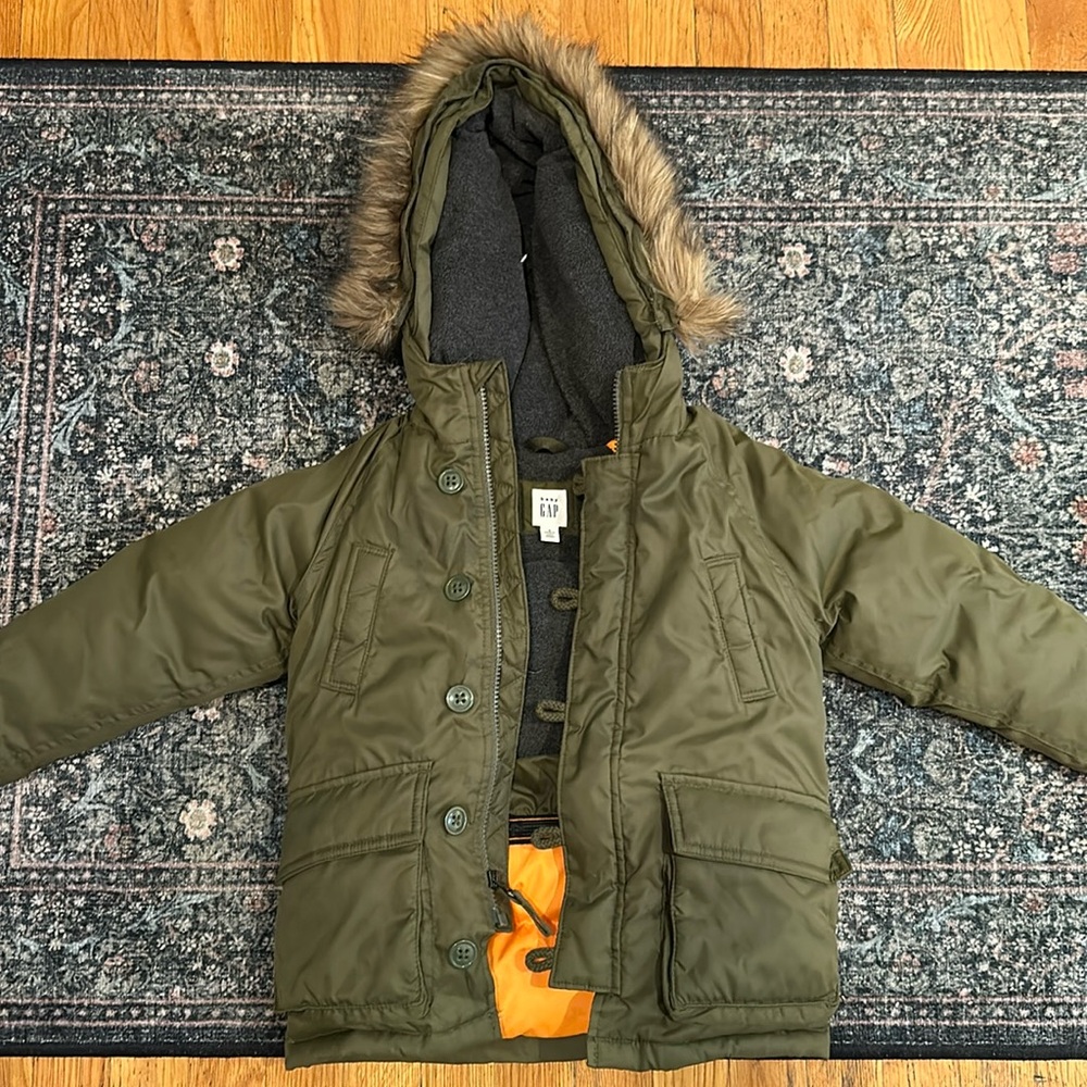 Gap size 4T winter coat